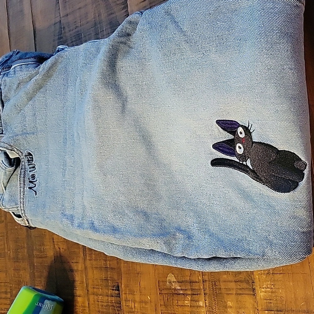 Kiki's Delivery Service, Studio Ghibli mom jeans